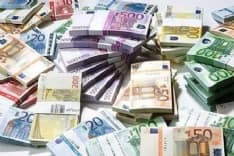 RIVAROLO CANAVESE - Spariti i soldi affidati alla broker: piovono denunce in procura a Ivrea