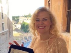 CUORGNE' - Teatro, il premio internazionale Arte Sport e Cultura all'attrice Melania Giglio - FOTO