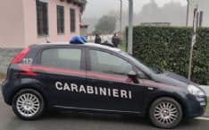 PRASCORSANO - 'Ndrangheta: carabinieri e polizia sgomberano la villa confiscata a Racco - FOTO