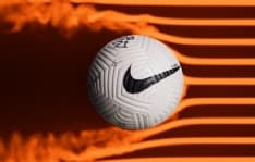 SPORT - Il nuovo pallone che sfida la fisica