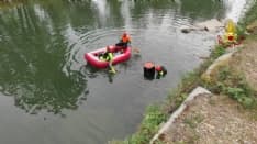 VOLPIANO - Allarme lungo il torrente Malone, quattro fusti in metallo gettati in acqua - FOTO