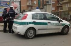 CALUSO - Abbandonano rifiuti: beccati dalla polizia municipale grazie alle fototrappole