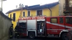 CUORGNE' - Incendio camino, intervento dei vigili del fuoco - FOTO