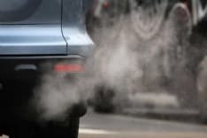 INQUINAMENTO - Semaforo verde: fine del blocco fino agli euro 5 diesel