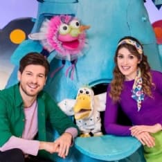 CANAVESE - Da Andrea Beltramo dell'Albero Azzurro uno splendido video messaggio per i bimbi canavesani - VIDEO