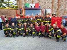 CASTELLAMONTE - Taglio del nastro per il nuovo camion dei vigili del fuoco - FOTO e VIDEO
