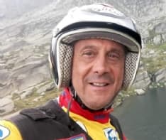 CUORGNE' - Vent'anni a tutto gas: il Valli del Canavese Trial Team festeggia il «pres» Vanni Crisapulli - FOTO