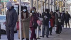 COVID - Quelli che fanno la fila per il tampone (degli altri)