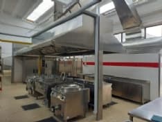 BUROLO - Inaugurato il centro cottura Dussmann: servirà le scuole dell'eporediese