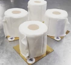 SWEET - Buoni e ironici, i «coronadolci» tedeschi