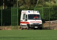 CALCIO - Calciatore muore in campo: la procura blocca il funerale