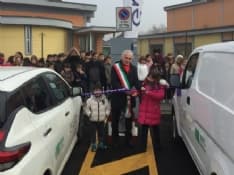 BOLLENGO - Inaugurata la stazione di ricarica per le auto elettriche