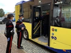 IVREA - Brutti episodi sui bus Gtt, Fava scrive a questore e carabinieri