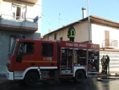 BANCHETTE - Paura per l'incendio divampato al ristorante cinese