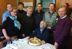 OZEGNA - Gli auguri a nonna Olga per i suoi 105 anni - FOTO