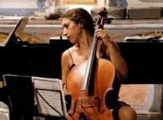 RIVAROLO CANAVESE - Liceo Musicale: arriva il maestro Lucia Mameli