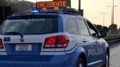 BRANDIZZO-VOLPIANO - Auto ribaltata in autostrada: un ferito grave