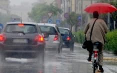 CANAVESE - Forte pioggia da lunedì: scatta l'allerta meteo