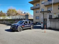 CUORGNE' - Si introduce a casa dell'ex convivente e tenta di aggredirla: 52enne arrestato dai carabinieri