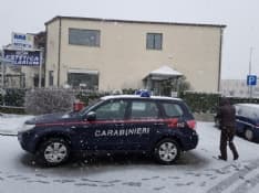 SALASSA - Spaccata al bar: il colpo fallisce - FOTO