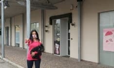 SAN BENIGNO - Protesta dei commercianti davanti ai negozi: «Stremati dal lockdown»