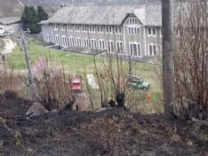 LOCANA - Incendio boschivo a Rosone alle spalle della centrale idroelettrica - FOTO