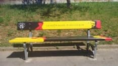 MAPPANO - Idioti in azione «rubano» la panca per Impastato - FOTO