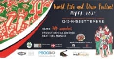 IVREA - Va in scena in città il «World Fife and Drum festival 2019»