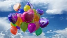 LESSOLO - Lanciano un palloncino in cielo e lo ritrovano in Svizzera