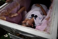 Servizio ai tavoli, bara inclusa