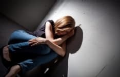 IVREA - Violenza sessuale di gruppo: denunciato dalla fidanzata, ragazzo di Borgaro assolto in tribunale