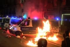 SCONTRI IN SPAGNA - Una donna di Ivrea e un uomo di Ciriè tra i piemontesi arrestati a Barcellona