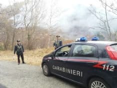 ALLARME INCENDI - Ultime ore di emergenza: Aib e carabinieri pattugliano i boschi contro i piromani