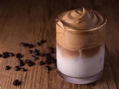 TREND – Dalgona Coffee, l’ultima tentazione d’Oriente