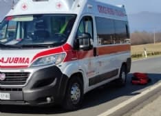 LEINI-CASELLE - Due incidenti nel pomeriggio: ferito un motociclista, caos sul raccordo