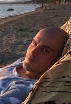 CHIAVERANO - Tragedia a Pasquetta. Muore nel sonno a soli 29 anni