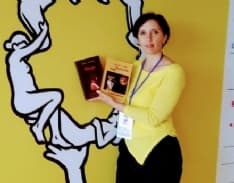 RIVAROSSA - Dal fantasy alle poesie, Barbara Barducco vola in finale al Premio Wilde