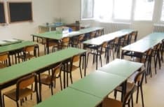 SCUOLA - Nuovi arredi per 220mila euro dalla Città metropolitana