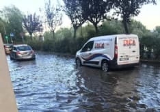 IVREA - Nubifragio e grandine: lungo Dora e corso Vercelli allagati, traffico paralizzato - FOTO e VIDEO