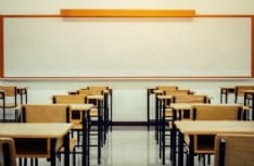 CANAVESE - Il 7 aprono le scuole elementari e medie. Le superiori dovranno attendere fino al 18 gennaio