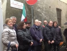 CUORGNE' - Una via del centro storico è l'omaggio a don Franco Peradotto - VIDEO