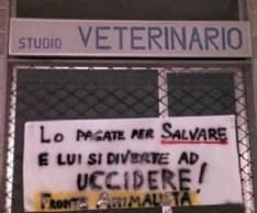 CALUSO - L'Enpa a gamba tesa sul veterinario cacciatore: «Va radiato»