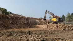 RIVAROLO CANAVESE - Abbattuto l'ex consorzio agrario: al suo posto aprirà il McDonald's - FOTO e VIDEO