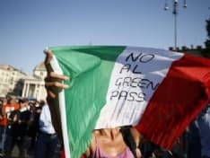 IVREA - Domenica «No Pass» in piazza Ottinetti per una manifestazione