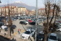 CUORGNE' - Meno alberi in piazza: polemica sui social network