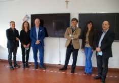 CASTELLAMONTE - Il Lions Club Alto Canavese dona Lim e schermi multimediali alle scuole