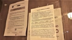 RIVAROLO - Volantini anarchici sulle bacheche del municipio in via Ivrea - FOTO