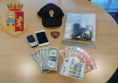 IVREA - Senza biglietto ma con la droga: arrestato sul treno