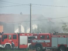 STRAMBINO - Incendio devasta alloggio in frazione Crotte