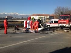 RIVAROLO CANAVESE - Incidente stradale: violento tamponamento sulla circonvallazione - FOTO E VIDEO